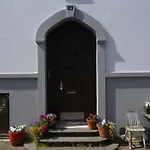 Arni\'S Place